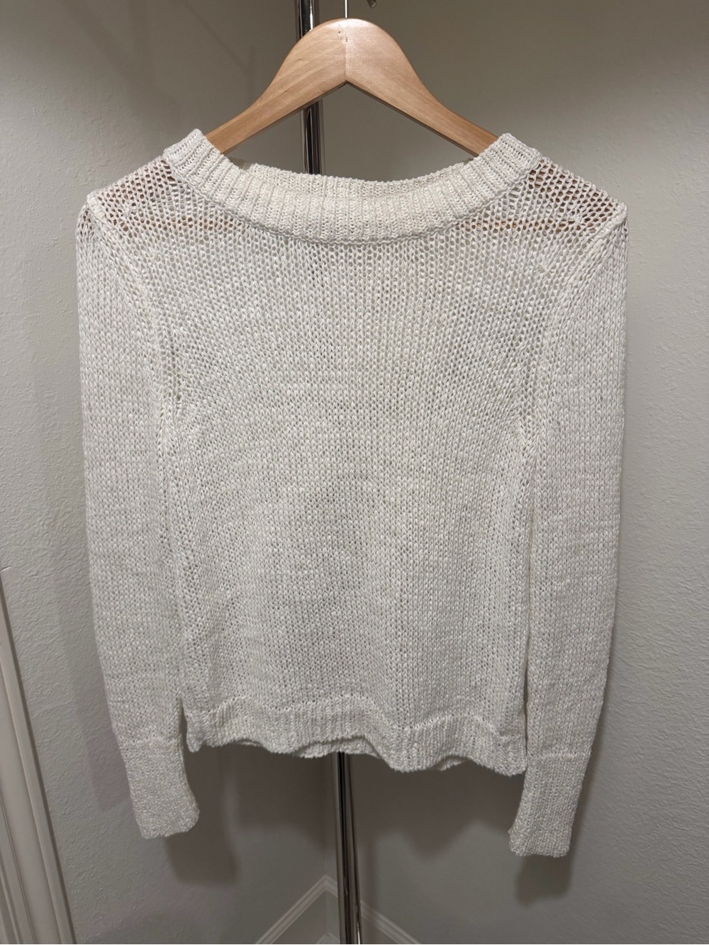Womens Creamy White Knit Sweater - Lightweight Open Stitch